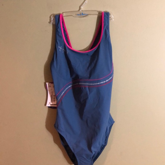 NWT Women’s Aqua Sphere One Piece Swimsuit - Picture 9 of 10